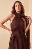 Vestido formal Maxi plisado de Chocolates A-Line Halter con Flor 3D