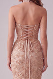 Vestido formal largo sin tirantes con y abertura lateral Sirena Champagne