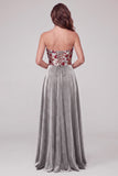 Vestido formal Maxi de terciopelo gris sin tirantes de terciopelo A-Line con encaje en la espalda