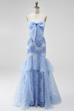 Vestido de graduación de organza sin tirantes de sirena azul sin tirantes florales con volantes