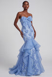 Vestido de graduación de graduación de organza de organza sin tirantes de sirena azul sin tirantes florales con volantes