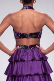 Vestido largo de graduación de terciopelo de satén con volantes y recorte morado con recorte morado