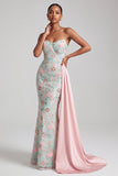 Vestido largo de graduación bordado con tirantes de sirena verde claro y lentejuelas
