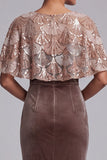 Chocolate Sheath Steam Terciopelo de cuello redondo Lentejuelas Vestido largo de madre de la novia con capa