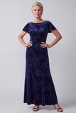Vestido largo de madre de novia, mangas de terciopelo azul marino con cuello bateau, mangas florales con aleteo