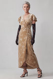 Vestido largo de madre de la novia con escote en V y escote en V y funda larga con volantes