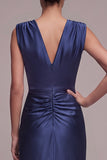 Vestido formal largo de escote en V y abertura frontal azul marino
