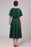 Vestido de madre de la novia midi verde oscuro con escote redondo y cuello redondo