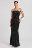Vestido de noche de sirène negro sin tirantes plisados de lentejuelas de satén
