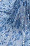 Vestido largo de dama de honor azul de terciopelo funda de un hombro fruncido