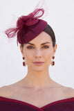 Sombrero fascinator con fieltro Borgoña Base 3D de flor de rosa crinolina Crinolina Loops Fascinator con plumas