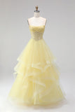 Vestido de baile amarillo Corsé perlas sin tirantes Vestido largo de graduación con volantes y escalones