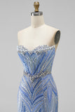 Vestido largo de baile de sirena azul sin tirantes con cuentas y abertura