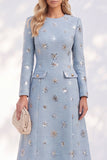 Vestido de trabajo midi azul de escote redondo y manga larga