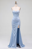 Corsé de sirena de satén azul, perlas, vestido largo de graduación sin tirantes y rizado con abertura lateral