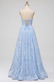Vestido largo de graduación azul con tirantes sin tirantes florales con cuentas y abertura