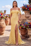 Vestido de baile de fin de curso de sirena amarillo con lentejuelas descubiertos y abertura