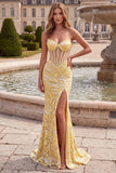 Corsé Sirena amarillo, bordado transparente, vestido largo sin tirantes y abertura