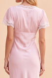 Vestido midi de fiesta de Navidad rosa empolvado con escote en V, mangas y encaje