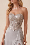 Vestido formal largo largo en A-Line de Tirantes de lentejuelas plateadas de lentejuelas plateadas