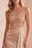 Vestido formal largo de satén de corte sirena y un hombro