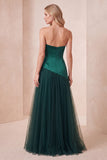 Vestido formal largo de tul sin tirantes de tul verde oscuro con abalorios