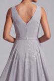 Vestido de madre de la novia, vestido midi de midi de chiffon gris claro con lentejuelas