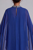Vestido de madre de la novia, capa de mancha azul oscuro de gasa y cuello alto, con cuentas
