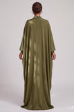 Vestido largo de chiffon de gasa de escote alto con funda oliva y pedrería