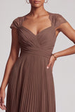 Vestido formal largo de chiffon plisado con encierro en línea A y encierro Coffee