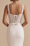 Corsé blanco de satén sirena con escote cuadrado y vestido de novia largo con cuentas
