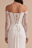 Vestido de novia de manga larga de encaje de satén blanco con funda al hombro y abertura