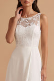 Vestido de novia largo de satén con corte en A y abertura