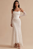 Vestido de novia largo blanco de satén corte sirena con corsé de tirantes altos y encaje