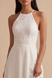 Vestido de novia largo de gasa con encaje y corte en A