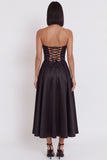 Vestido de cóctel negro sin tirantes con corte en A fruncido y abertura