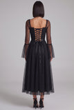 Vestido de cóctel midi de tul negro con lunares escote cuadrado y corte en A