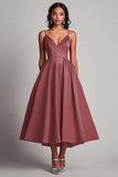 Vestido formal de satén rojo de una línea de té
