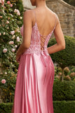 Vestido largo de graduación con tirantes finos de sirena rosa con tirantes finos y abertura