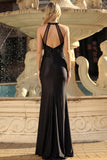 Vestido de baile de sirena con recorte negro y apetecido con abertura