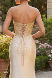 Vestido largo de baile de graduación con corsé de sirena con cuentas y champán Sweetheart