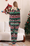 Pijamas familiares a juego con patrón de árbol de Navidad negro de una pieza