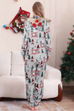 Pijamas familiares a juego con patrón navideño de una pieza gris