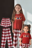 Pijamas familiares de manga corta con estampado de perro rojo a juego