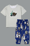Pijamas familiares a juego con estampado de animales verde claro