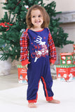 Pijamas familiares a juego de cuadros navideños con estampado azul real