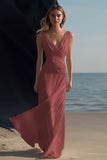 Vestido boho largo blanco de playa con escote en V fruncido