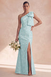 Vestido de dama de honor con flores de salvia de un solo hombro