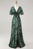 Vestido de fiesta largo de terciopelo quemado verde oscuro con mangas cortas