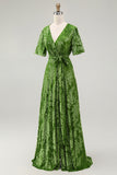 Vestido de fiesta largo de terciopelo quemado verde oscuro con mangas cortas